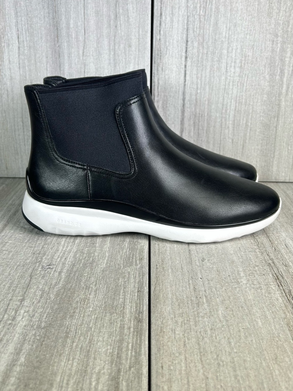 Cole Haan 3.ZeroGrand Chelsea Sneaker Boot Black Leather Slip-On Womens Size 8 B - Picture 4 of 11